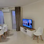 Apartament On The 2
