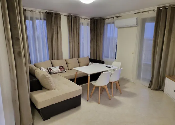 Appartement On The 2 Ravda